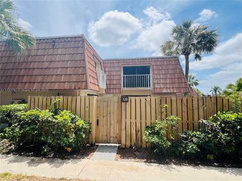 529 Green Springs Pl, West Palm Beach, FL 33409