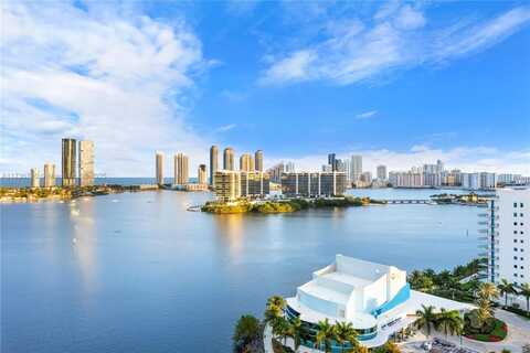3330 NE 190th St, Aventura, FL 33180