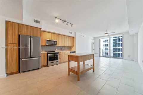2150 N Bayshore Dr, Miami, FL 33137