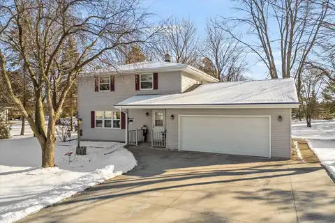 4905 Birchwood Ave, Sheboygan, WI 53083