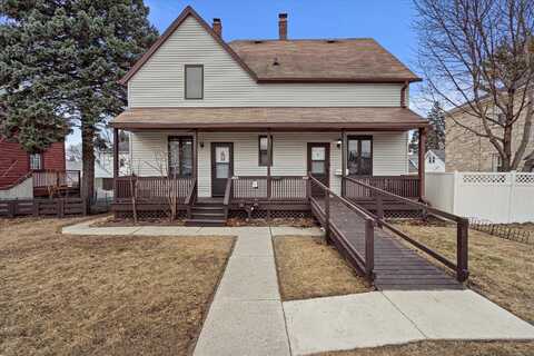 2406 5th Ave, South Milwaukee, WI 53172