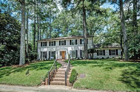 4228 N Honeysuckle Lane, Jackson, MS 39211