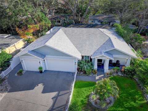 817 WILKIE STREET, DUNEDIN, FL 34698
