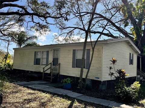 2715 MASSEE ROAD, DAVENPORT, FL 33837