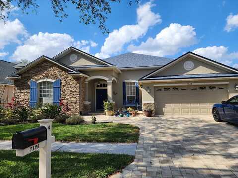 7124 DERWENT GLEN CIRCLE, LAND O LAKES, FL 34637