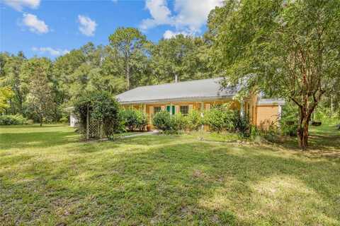 417 SW BARNEY STREET, HIGH SPRINGS, FL 32643