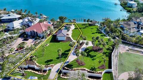 684 FREELING DRIVE, SARASOTA, FL 34242
