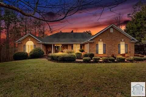 130 Chatmoss Crossing Way, Axton, VA 24054