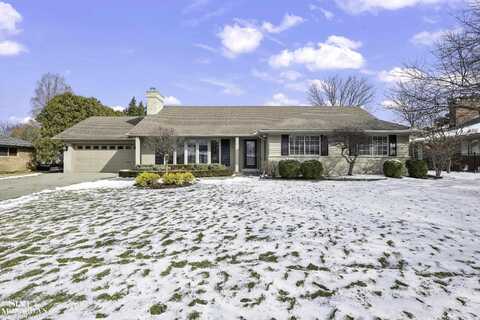 66 Fairford, Grosse Pointe Shores, MI 48236