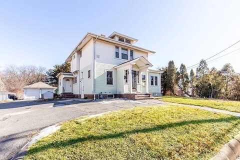 252 West St, Brockton, MA 02301