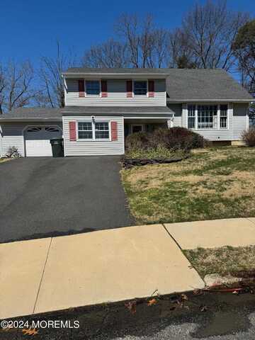 9 Corey Drive, Oakhurst, NJ 07755