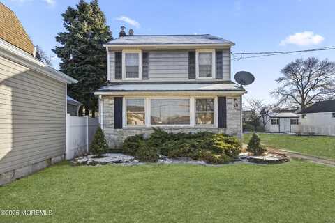 30 Linton Place, Keansburg, NJ 07734