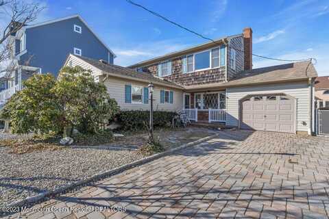 26 Channel Road, Toms River, NJ 08753