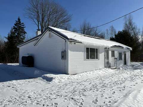 311 Medway Road, Mattawamkeag, ME 04459