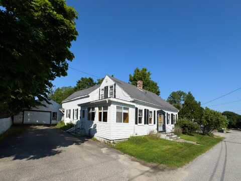 18 Bruce Street, Machias, ME 04654