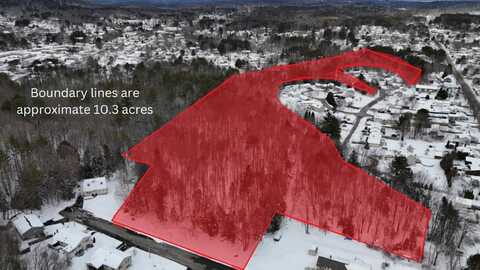 7 June Avenue, Lewiston, ME 04240