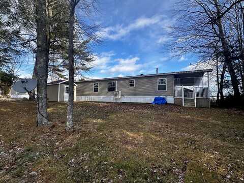 31 Dixon Drive, Benton, ME 04901