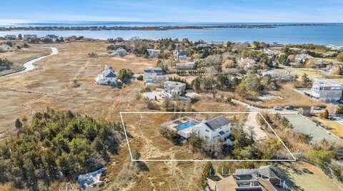 16 Meadow Lane, Westhampton Beach, NY 11978