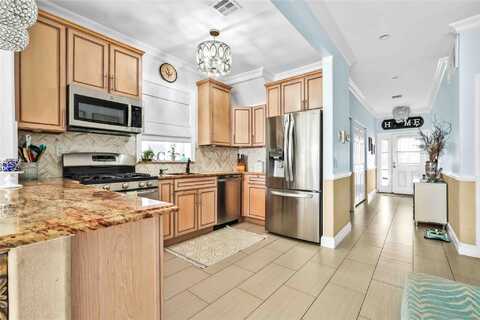 192 Beach 74th Street, Arverne, NY 11692