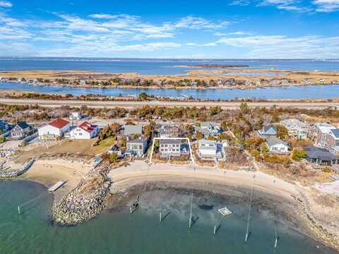 116 Oak Beach Road, Oak Beach, NY 11702