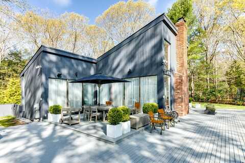 628 Hands Creek Road, East Hampton, NY 11937