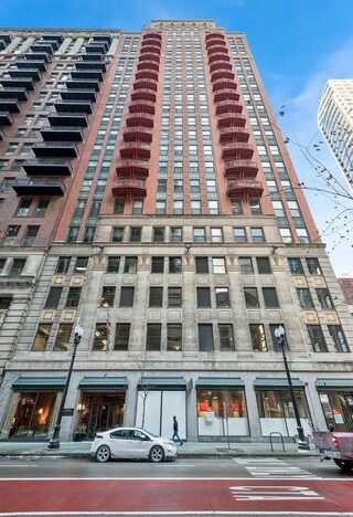 208 W Washington Street, Chicago, IL 60606