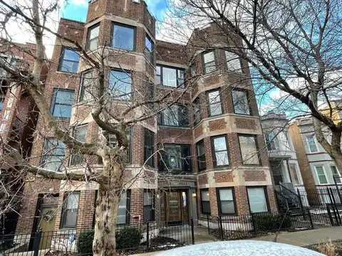 4912 N Winthrop Avenue, Chicago, IL 60640