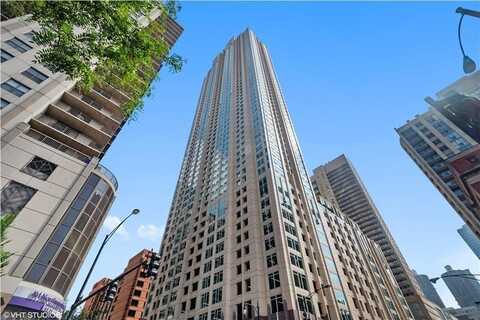 33 W Ontario Street, Chicago, IL 60654