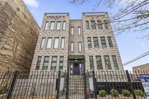 825 W Eastwood Avenue, Chicago, IL 60640