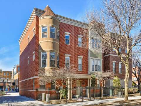 1340 N Burling Street, Chicago, IL 60610