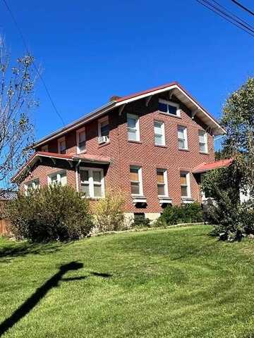 1020 James Street, BLUEFIELD, WV 24701