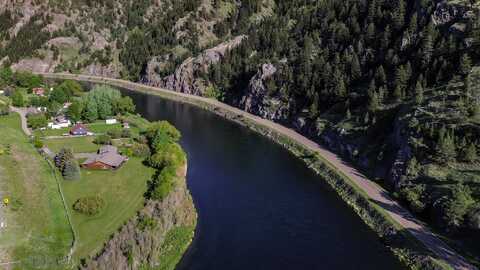 68 River Drive, Cascade, MT 59421