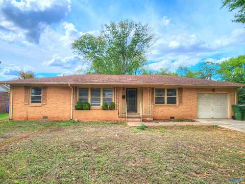 2113 Gladstone Drive, Huntsville, AL 35811