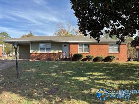 2204 La Salle Road, Huntsville, AL 35810