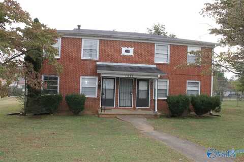 1512 Oakwood Avenue, Huntsville, AL 35811