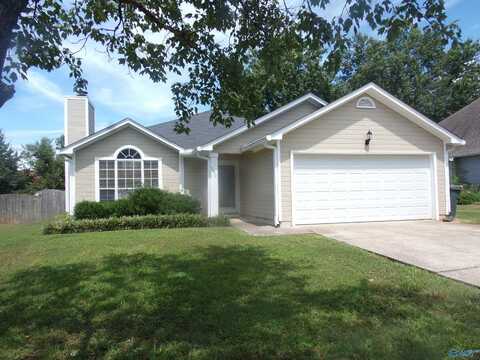 2552 Bonnie Oaks Drive, Huntsville, AL 35803