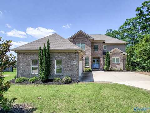 2807 Talon Circle NE, Huntsville, AL 35811