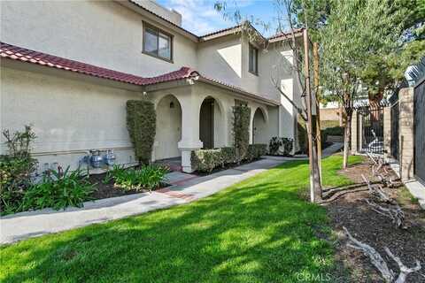 25231 Tanoak Lane, Lake Forest, CA 92630