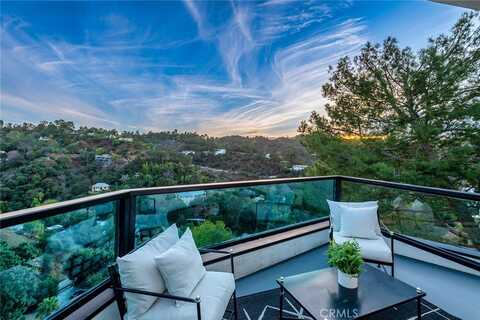3651 Alta Mesa Drive, Studio City, CA 91604