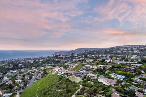 1095 Flamingo Road, Laguna Beach, CA 92651