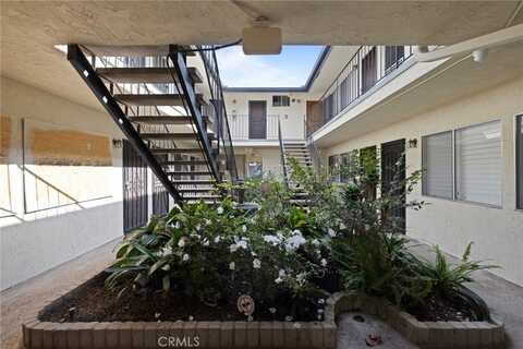360 Gladys Avenue, Long Beach, CA 90814