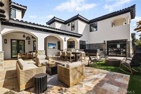 1814 Main Street, Huntington Beach, CA 92648