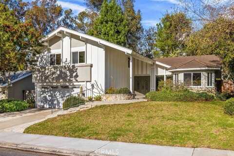 22846 Belquest Drive, Lake Forest, CA 92630