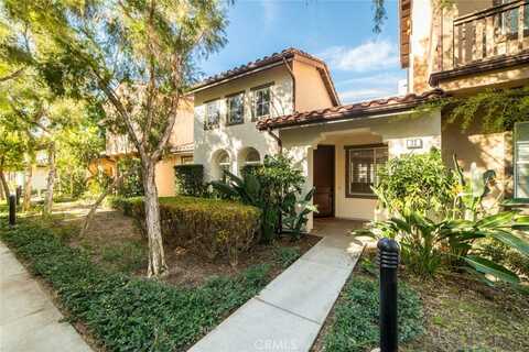 32 Shadowplay, Irvine, CA 92620