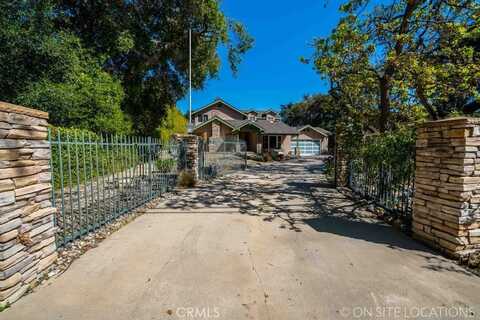 9824 Baden Avenue, Chatsworth, CA 91311