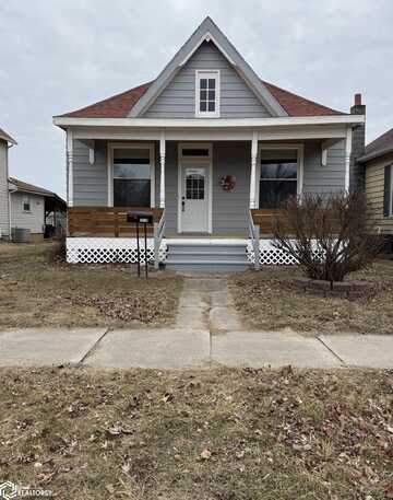 2510 Avenue J, Fort Madison, IA 52627