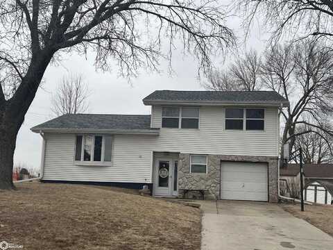 18 Valley View Circle, Schleswig, IA 51461