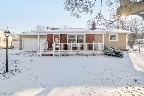 1036 Meadowlane Drive, Ashtabula, OH 44004