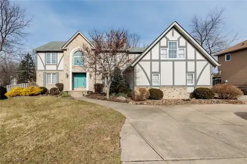 20632 Stratford Circle, Strongsville, OH 44149