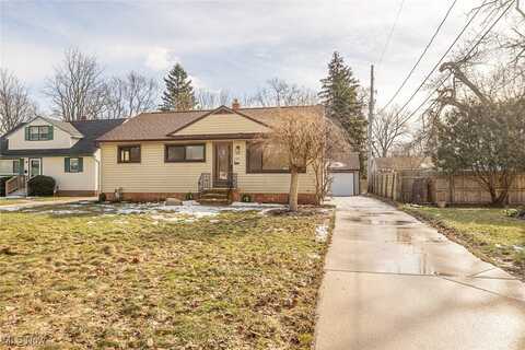 509 Briar Lane, Bedford, OH 44146